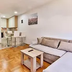 Lux Apartments Iva