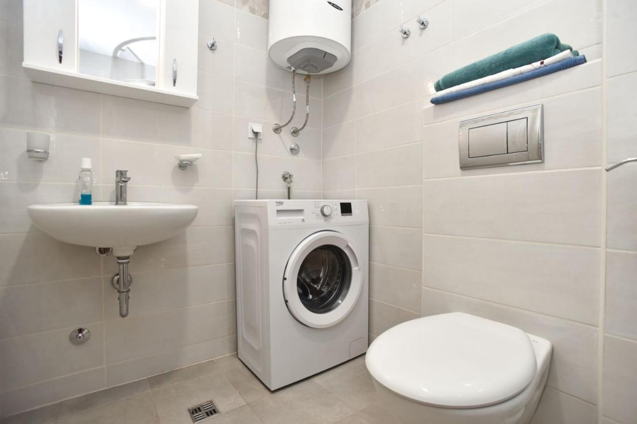 Apartment Lux Iva *
